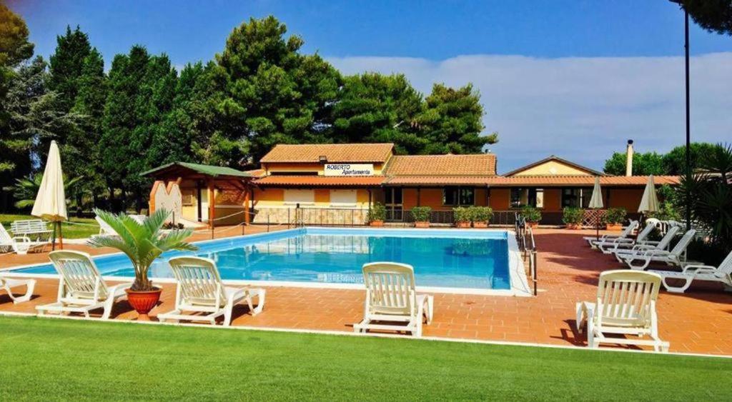 Ranieli Apartments Drapia المظهر الخارجي الصورة